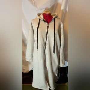 NYTT Light Gray Hooded Sweatshirt